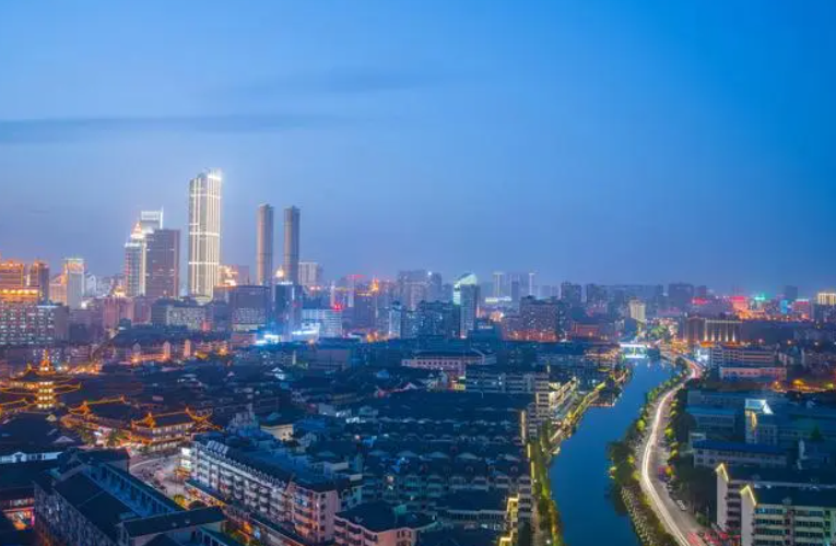 人均GDP超越深圳，位列全國榜首，江蘇省的這座城市有多牛？