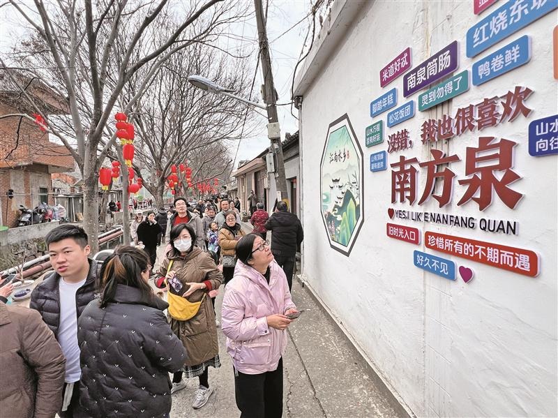 S1帶火的這條老街，來(lái)找“生意”的人多了